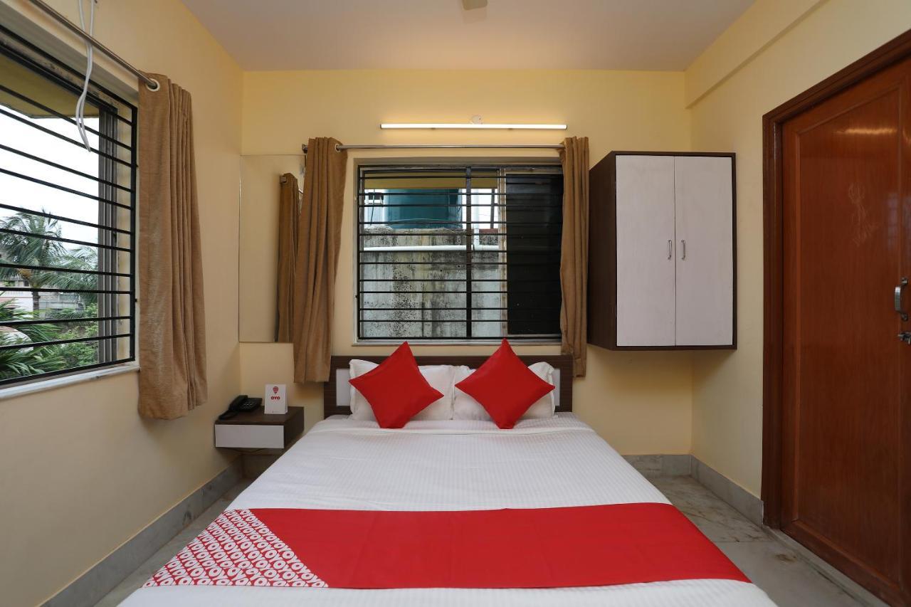 Oyo 14633 Lakeview Hotel 3*