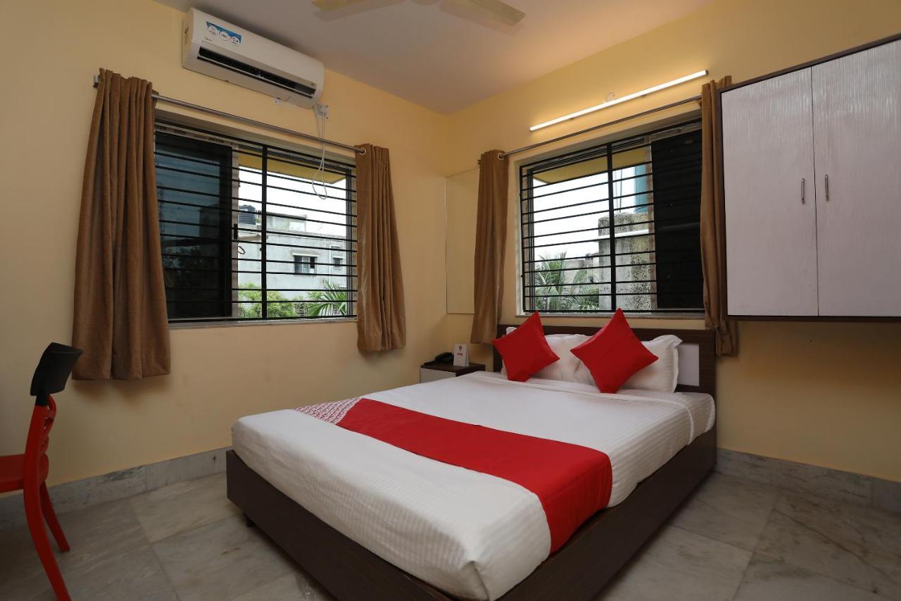 Oyo 14633 Lakeview 3*